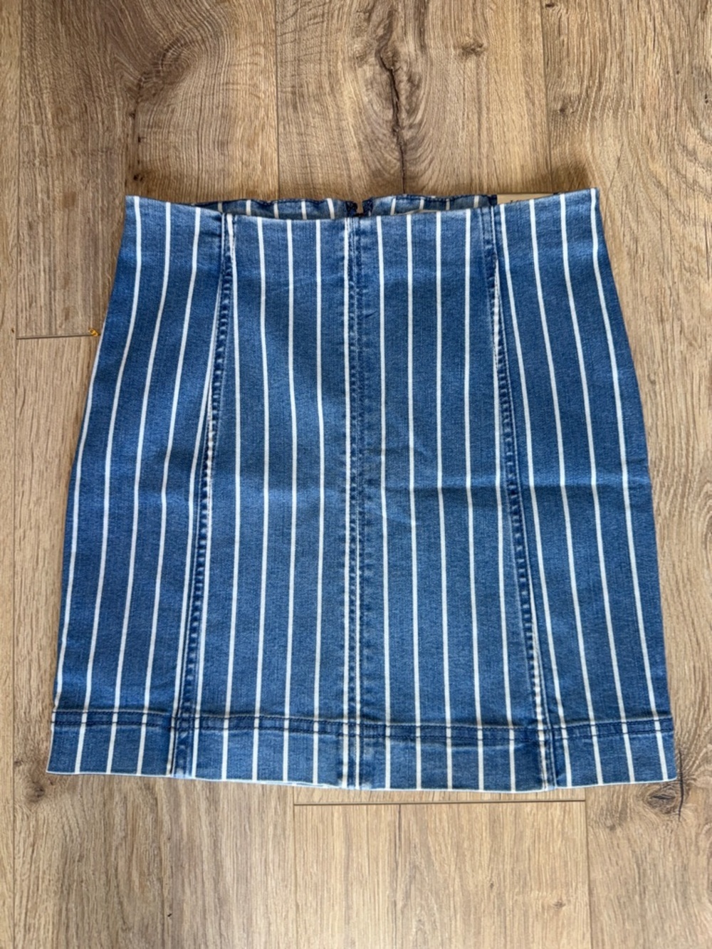 JOLT Striped Stretch Denim Pencil Mini Skirt Size 3 / 26 NWT